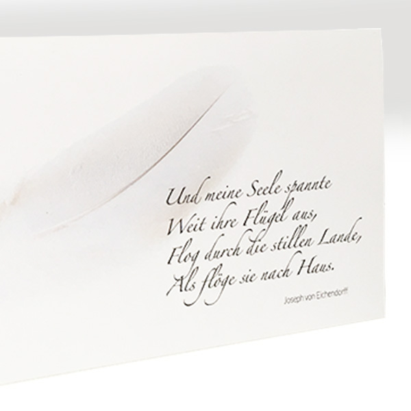 moderne stilvolle Trauerkarte mit weißer Feder und Joseph von Eichendorff Gedicht, Artikel-Nr T-002